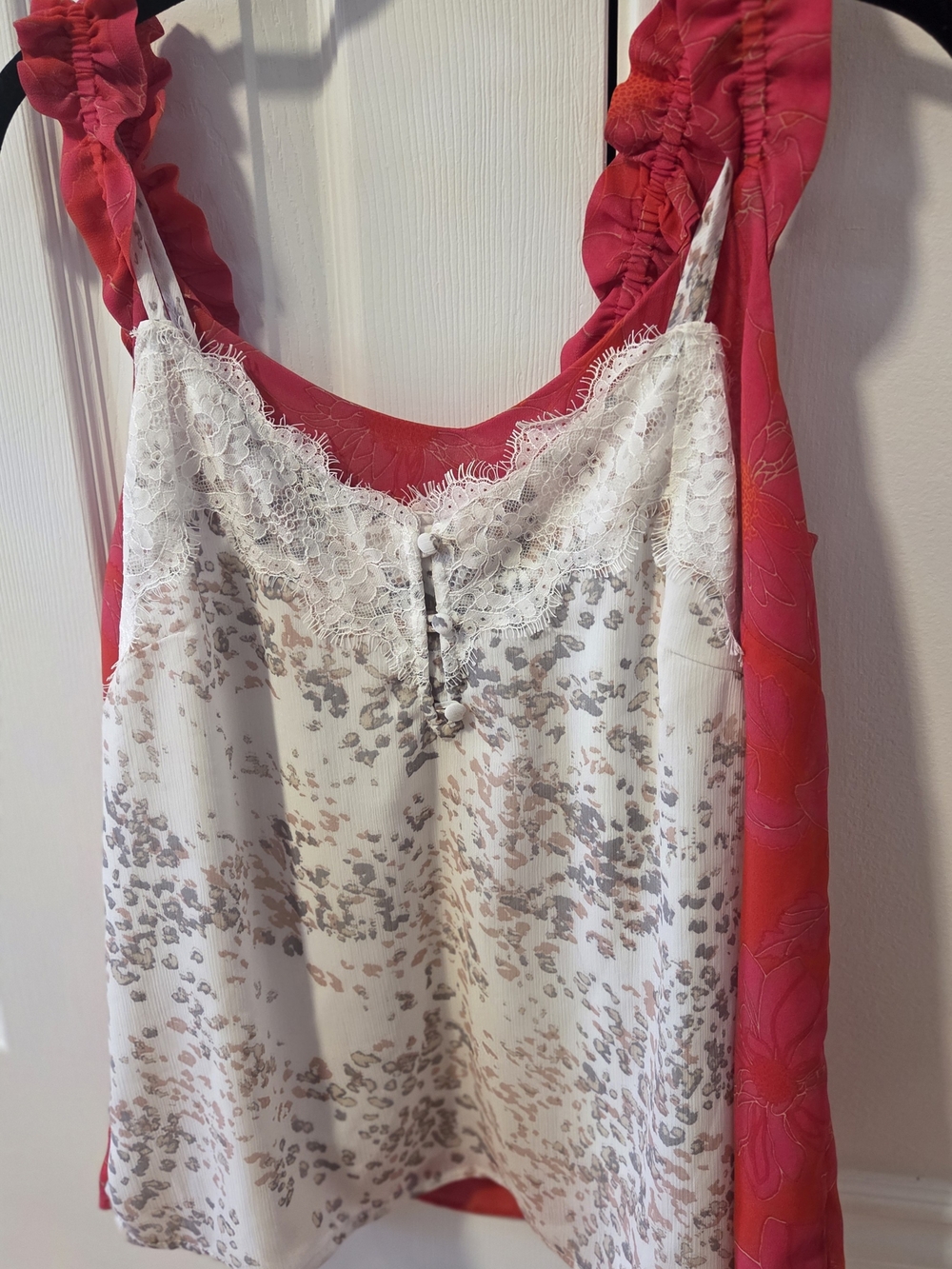 SET - 2 Camis, Rose +Olive and Ricko's Size Small